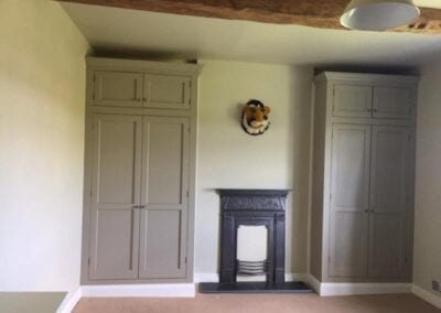 KM Joinery Bespoke Wardrobe